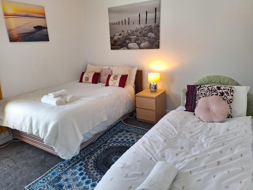 12 Cornwallis Lodge Family Room 1 Stoke-on-Trent Екстер'єр фото